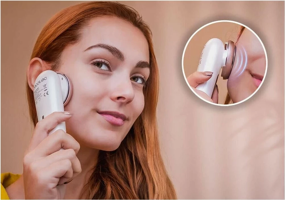 Masazhator fytyre Cecotec Bamba FaceCare LightSonic, i bardhë