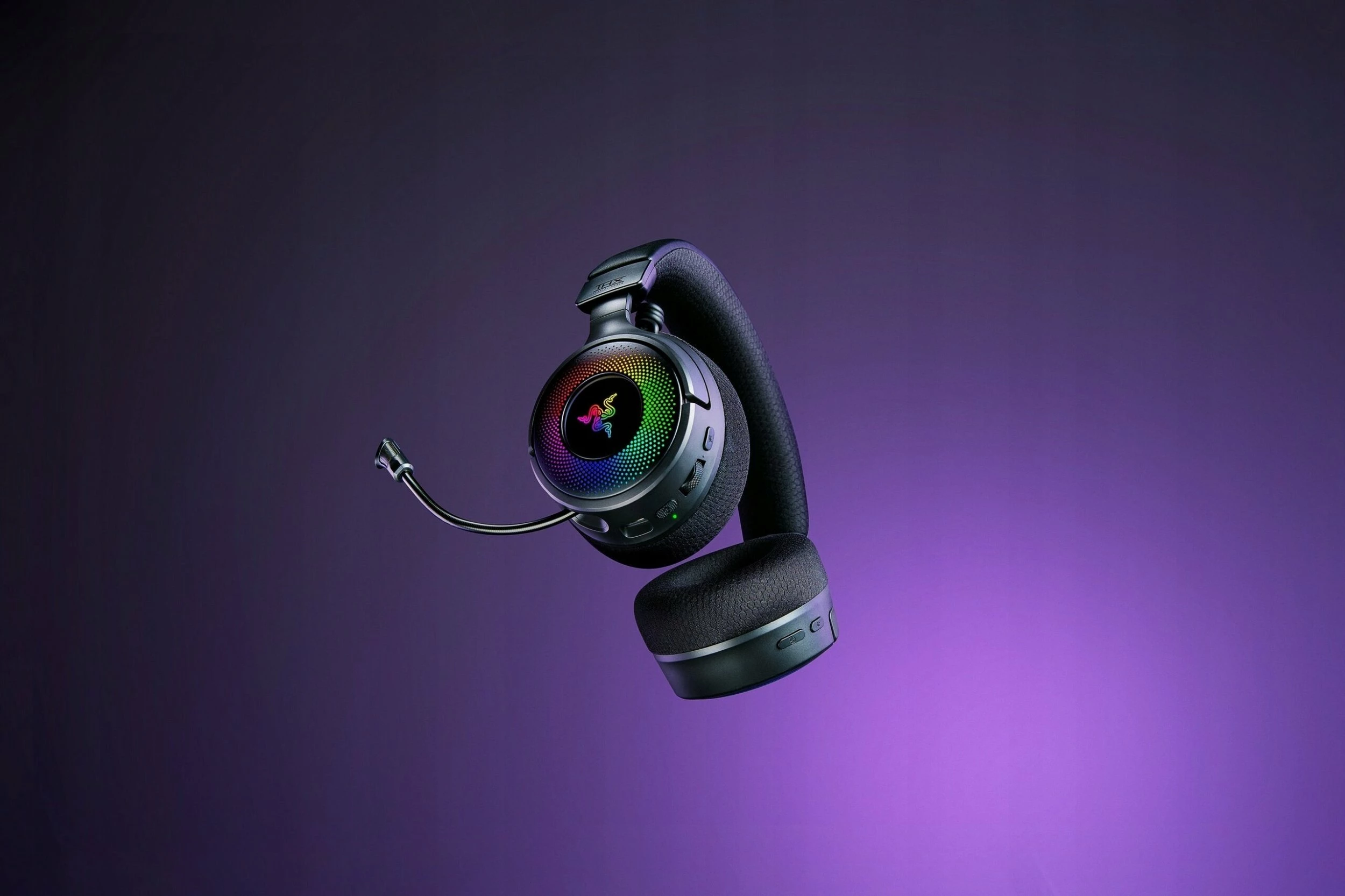 Kufje gaming Razer Kraken V4 (RZ04-05170100-R3M1), wireless, USB/USB-C, Bluetooth, THX Spatial Audio, RGB, të zeza