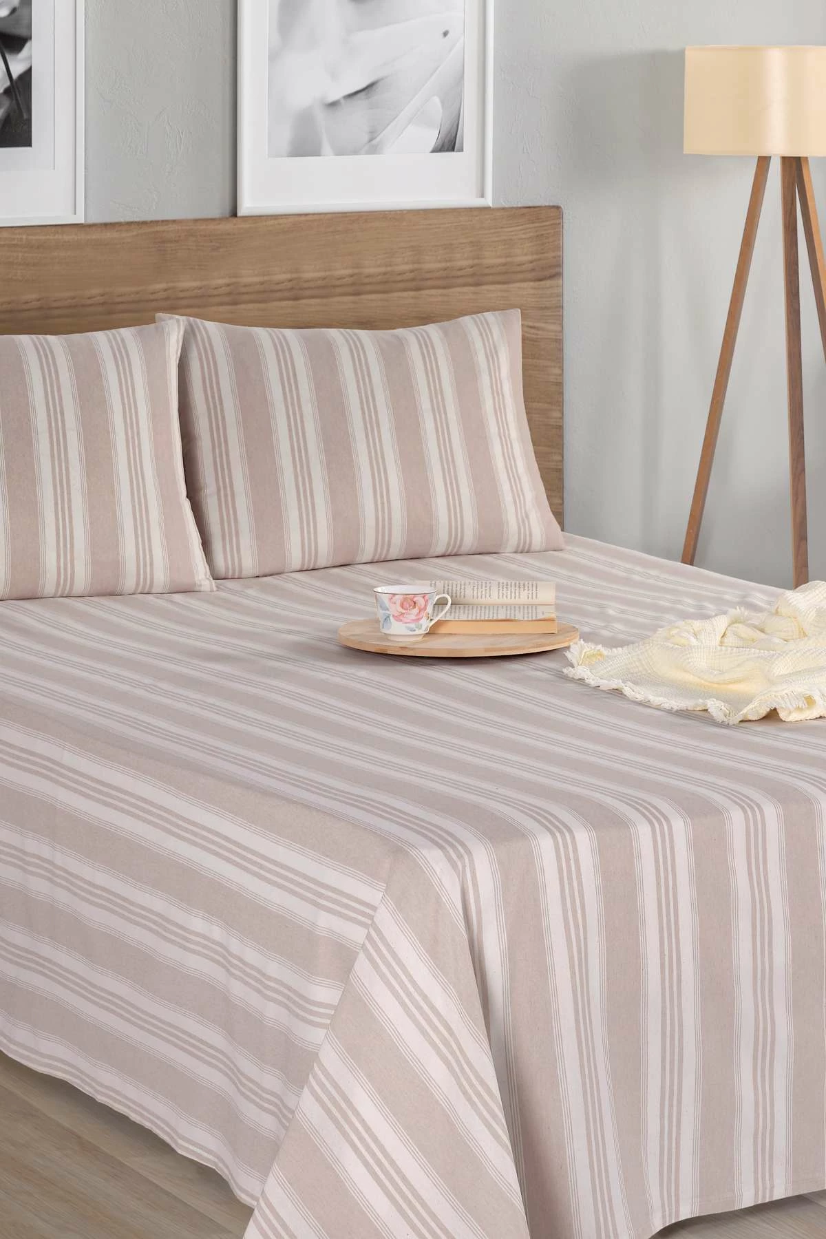 Set çarçafësh tek Soft Line, ngjyrë bezhë