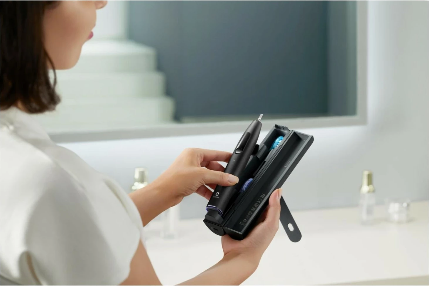 Brushë dhëmbësh elektrike Oclean X Ultra 20 Set, AI, Bluetooth/Wi‑Fi, 3 koka, e zezë