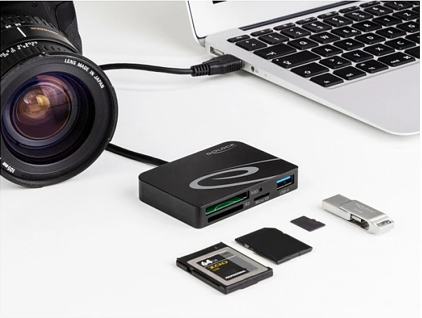 Lexues kartelash DeLOCK për XQD/SD/microSD me USB Type-A, kabllo 25 cm, i zi