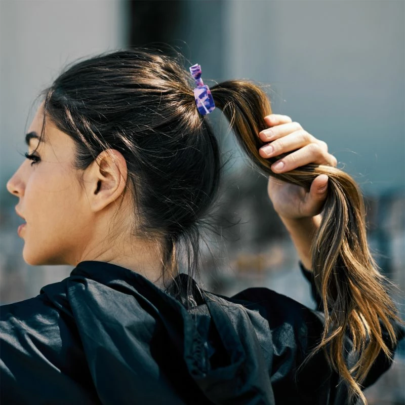 Shirita flokësh për femra Nike, me ngjyra