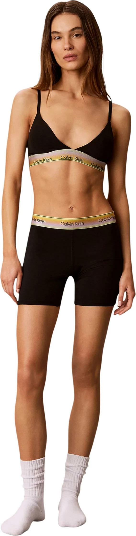 Sutjenë për femra Calvin Klein Underwear LV00QF8865, e zezë [Madhësia: L]