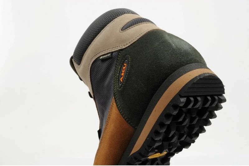 Çizme të shkurta për femra Aku, kafe-gri