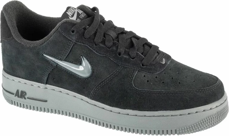 Atlete Nike për meshkuj, të zeza