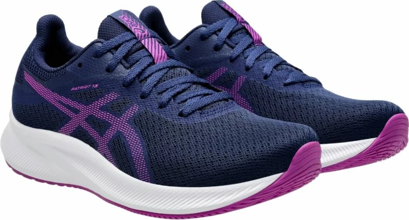 Atlete femra Asics, të kaltra