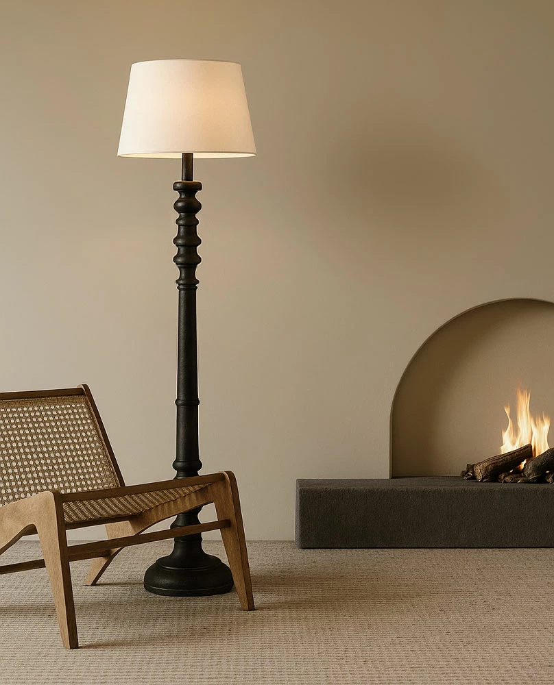 Llambë dyshemeje VICTORIEN, dru i zi, abazhur i bardhë, 25x25x163cm