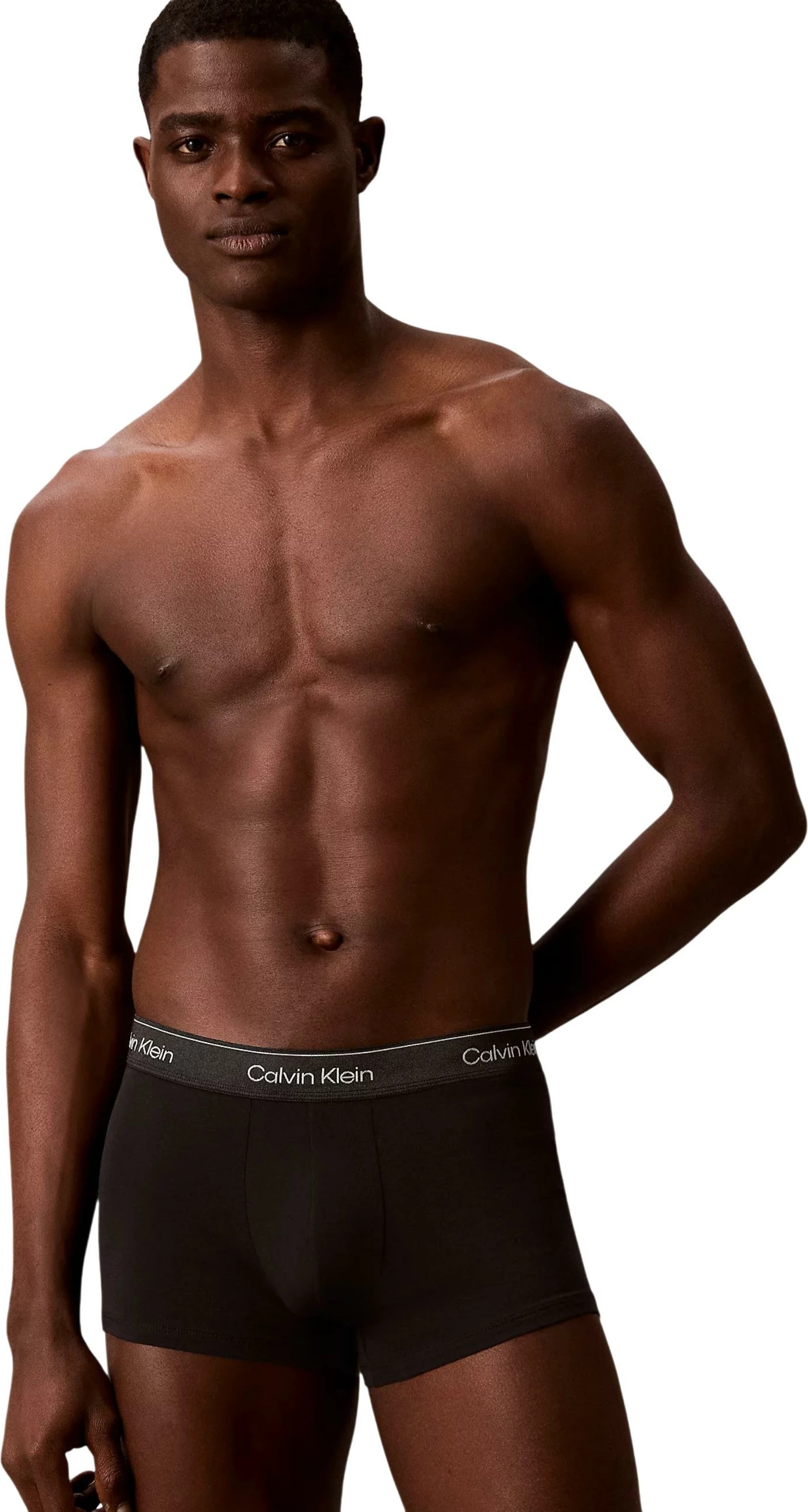 Të brendshme trunk 3-palëshe Calvin Klein LV00NB4575 për meshkuj, të zeza [Madhësia: S]