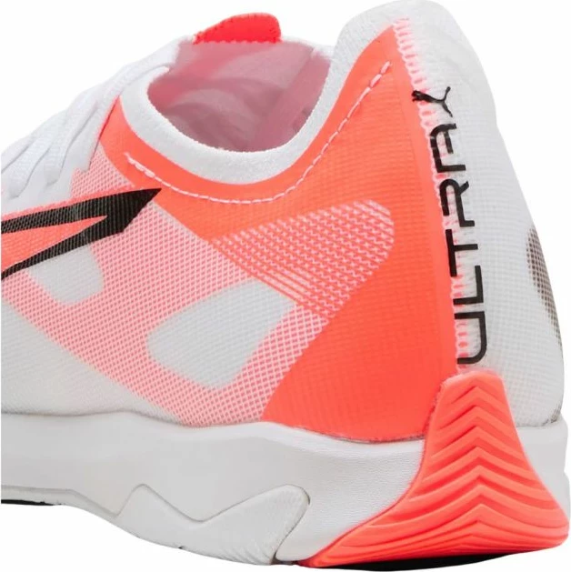 Atlete futbolli Puma për meshkuj, të bardha