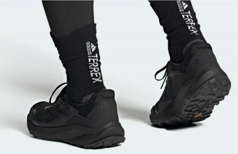 Atlete për meshkuj adidas Terrex Trailrider M HR1160, të zeza [Madhësia: 42 2/3]