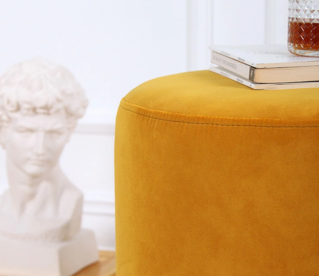 Puf kadife ngjyrë mustard, Atelier del Sofa, Memfis