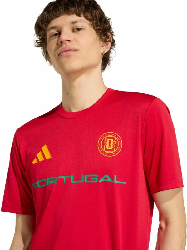 Fanellë futbolli për meshkuj adidas Portugal 26 Away KH2310, e kuqe