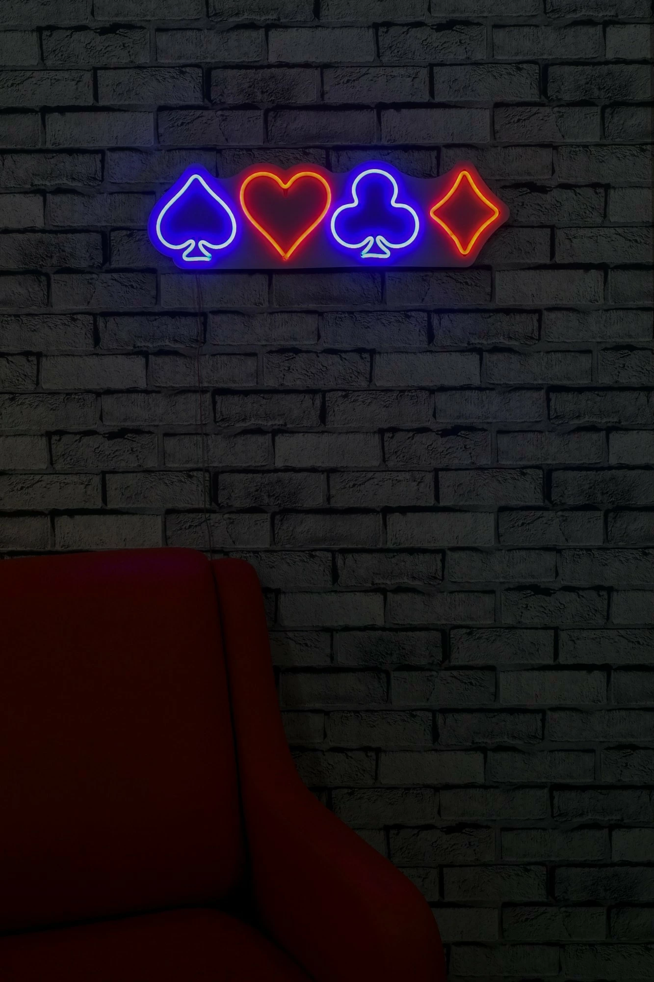 Dekor dritash LED plastike, simbole pokeri, shumëngjyrëshe, Wallity Briscambille