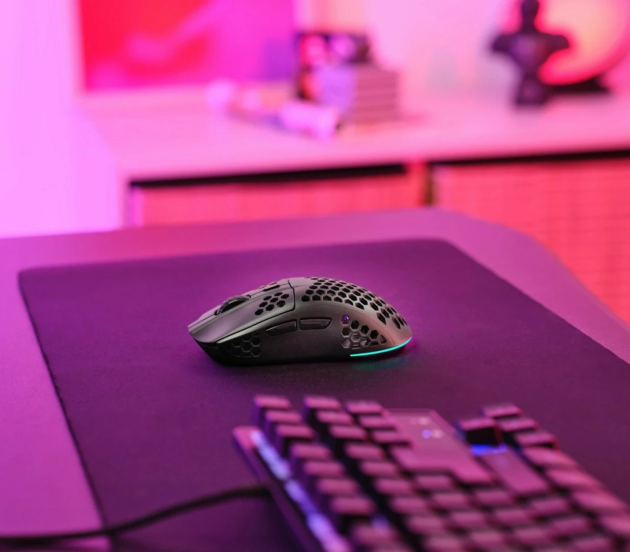 Maus gaming Trust GXT 929 Helox, wireless, 4800 DPI, i zi
