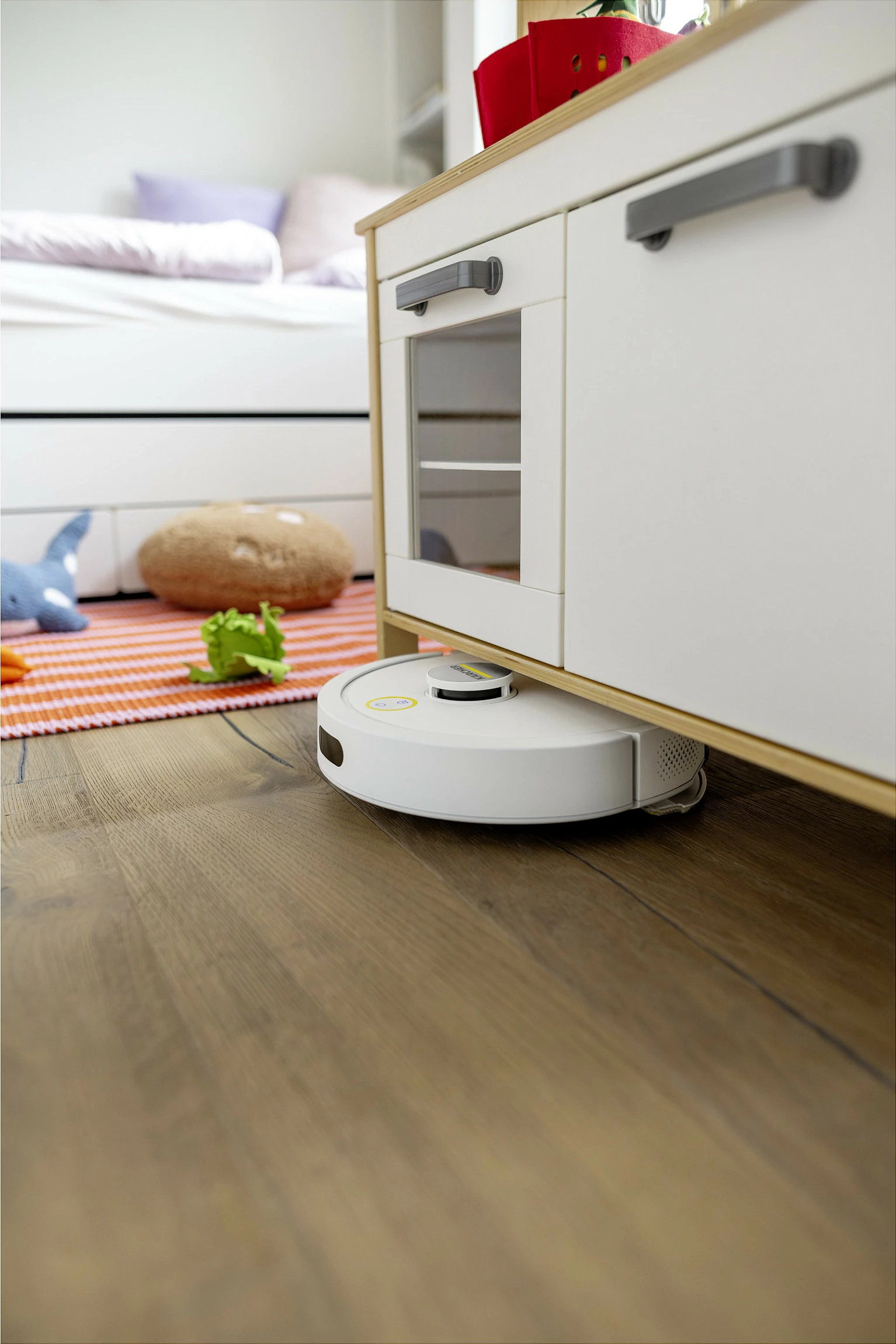 Fshesë robotike Kärcher RVC 3 Comfort, LiDAR, Wi‑Fi, mopim i lagësht, 2600 mAh, e bardhë
