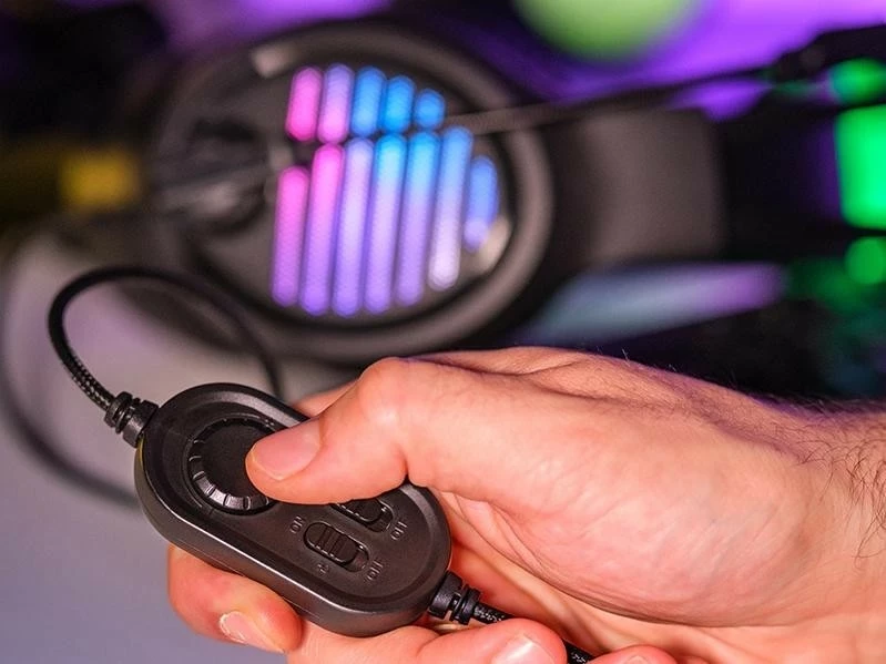 Kufje Tracer GameZone GZ VPRO, me mikrofon, USB-C/USB-A, të zeza
