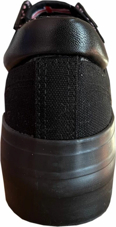 Atlete për femra Lee Cooper, të zeza