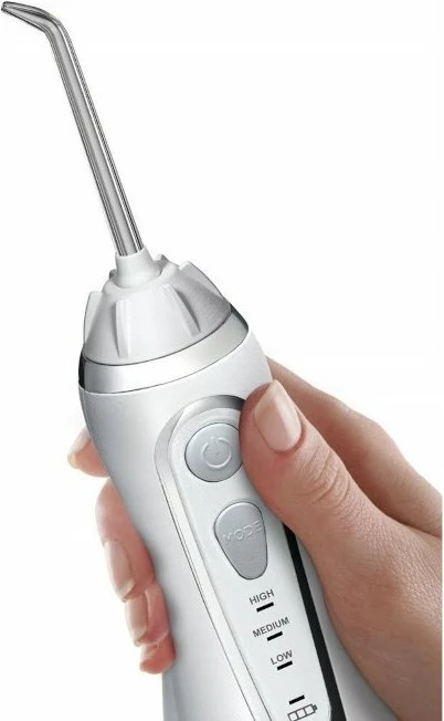 Irigator dentar Waterpik WP-580 Cordless Advanced 2.0, rezervuar 207 ml, bateri deri 45 min, 3 nivele presioni, 4 maja, i bardhë