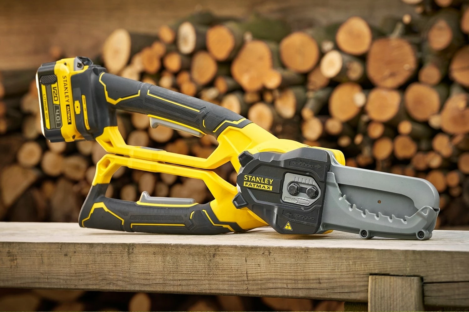 Krasitëse me zinxhir, Stanley Fatmax SFMCPS515B-XJ, 18V V20, prerje 100 mm, shinë 15 cm, pa bateri, e verdhë/zezë