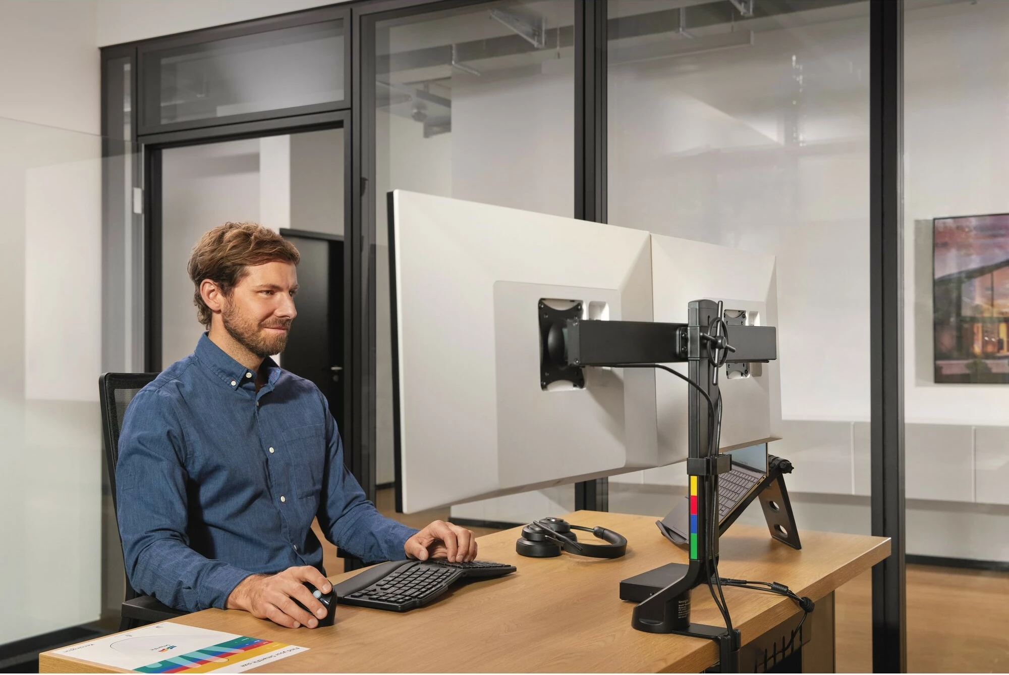 Maus Kensington Pro Fit Ergo Vertical Wireless, 1600 DPI, i zi