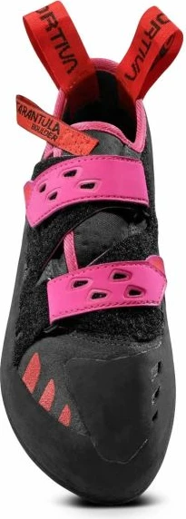 Atlete ngjitjeje për femra La Sportiva, të zeza