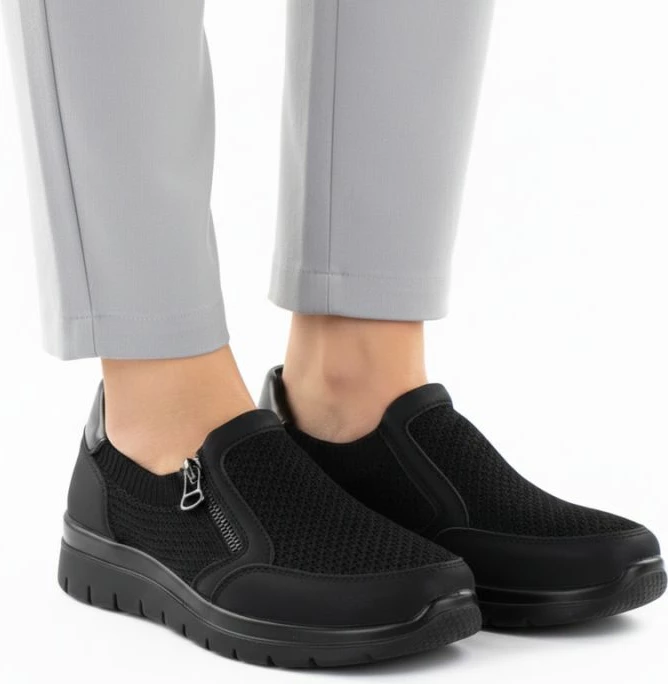 Këpucë tekstili për femra Unisoft 9026, të zeza