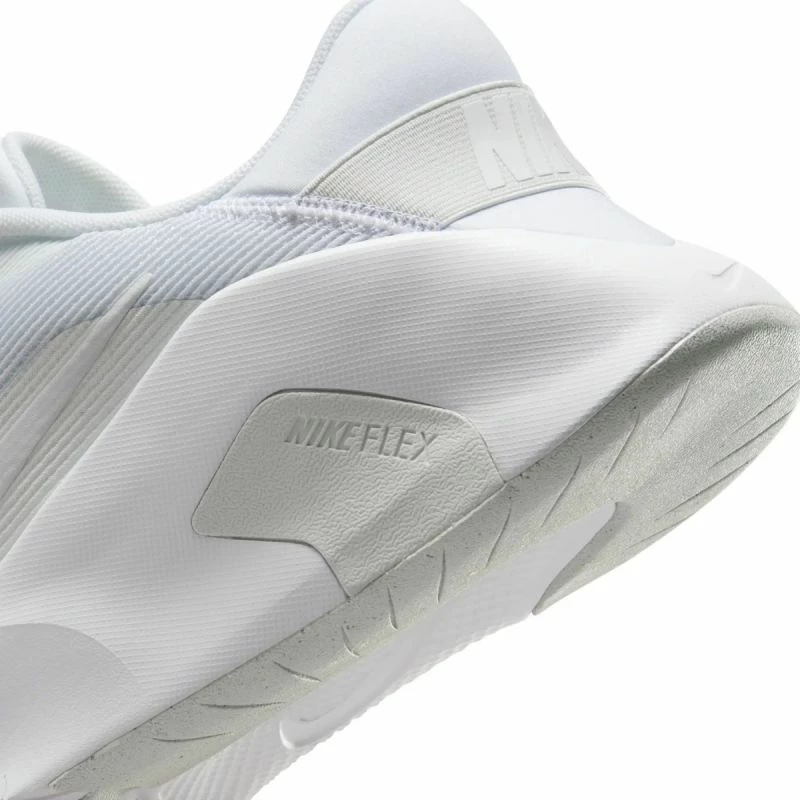 Atlete trajnimi Nike FLEX TRAIN HV9972-100 meshkuj [Madhësia: 42]