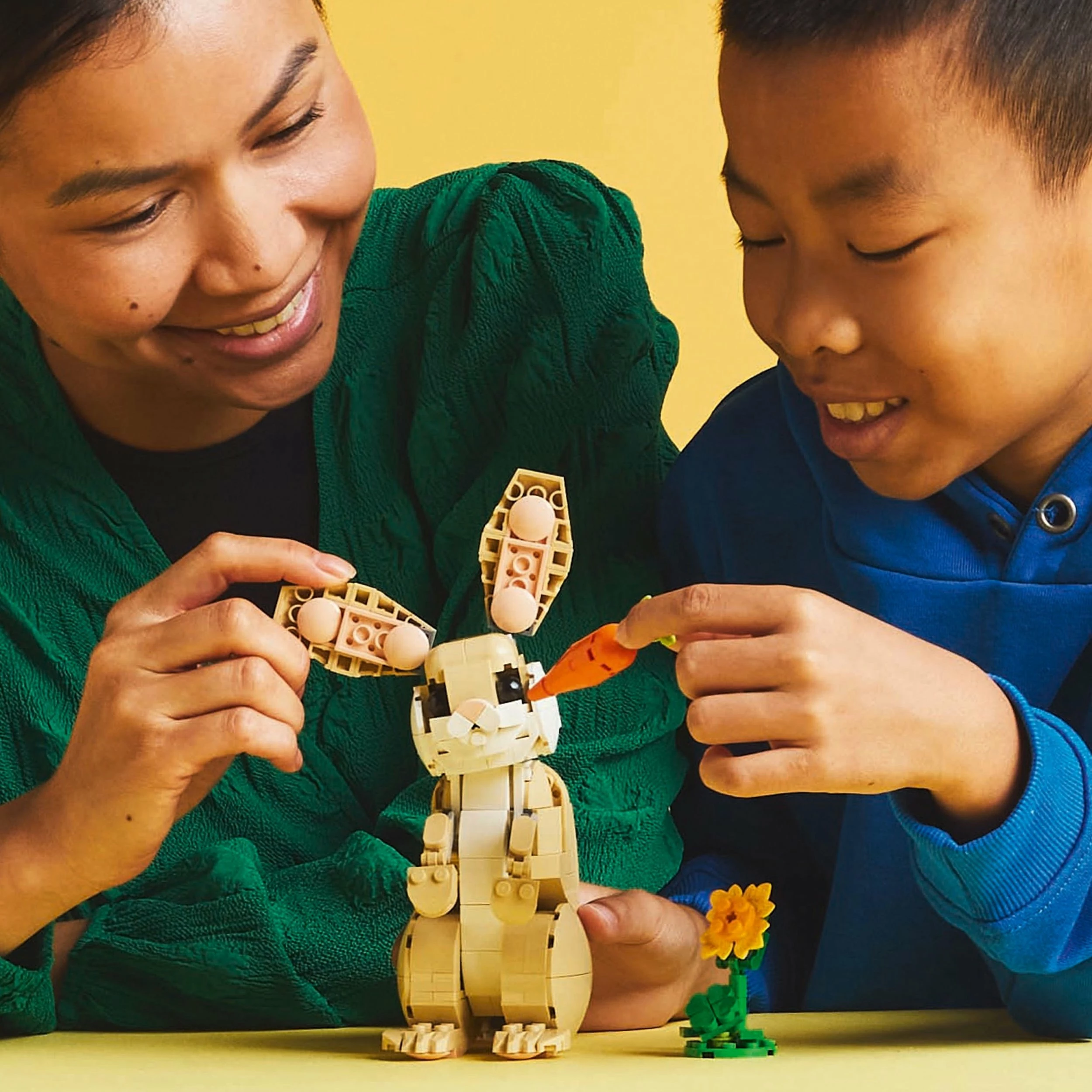 Set LEGO, LEGO Creator 3-në-1 Cute Bunny 31162, 326 pjesë