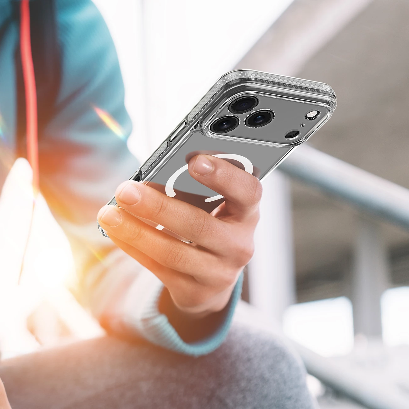 Mbështjellës Dux Ducis Clin Mag për iPhone 17 Pro Max, kompatibil me MagSafe, Transparent