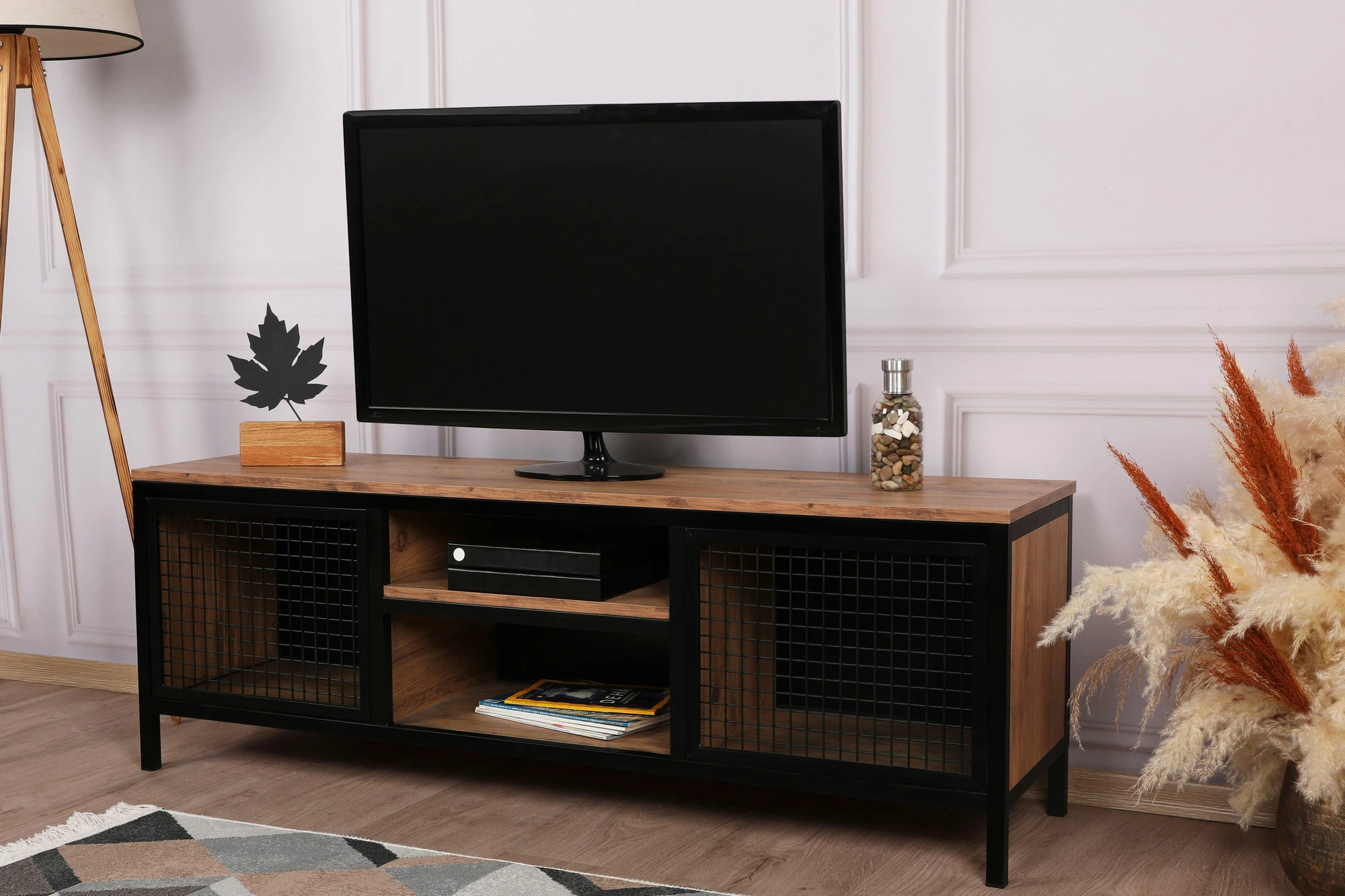 Komodë TV Hanah Home, Zeno, ngjyrë pishë dhe e zezë