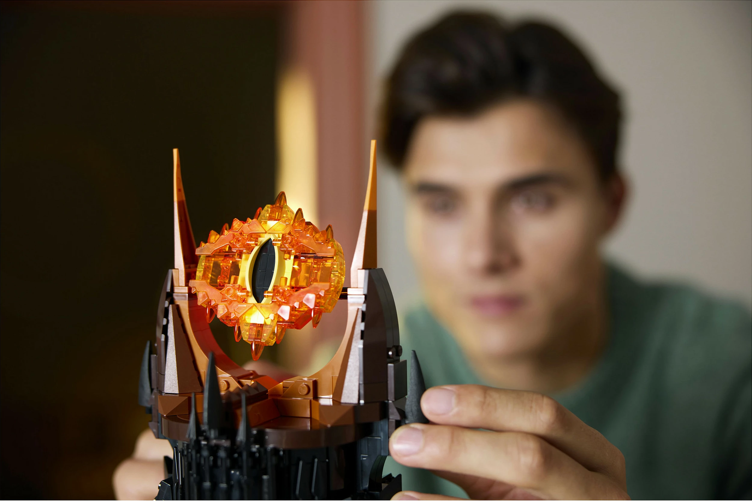 Set ndërtimi LEGO Icons The Lord of the Rings 10333 Barad-dûr, 5471 copë, 18+, shumëngjyrësh