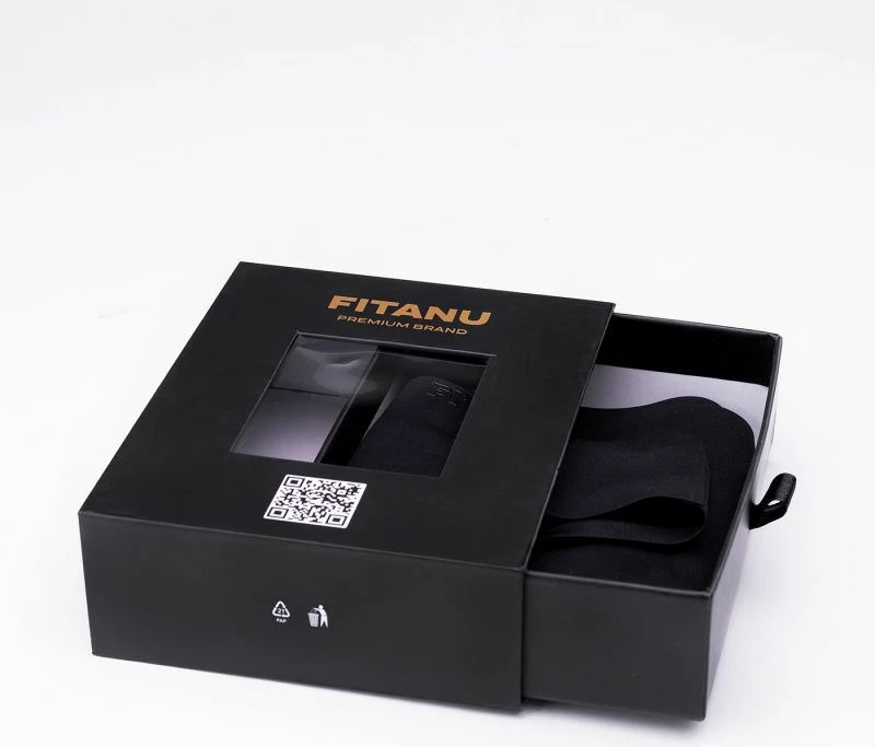 Të brendshme për femra Fitanu, të zeza