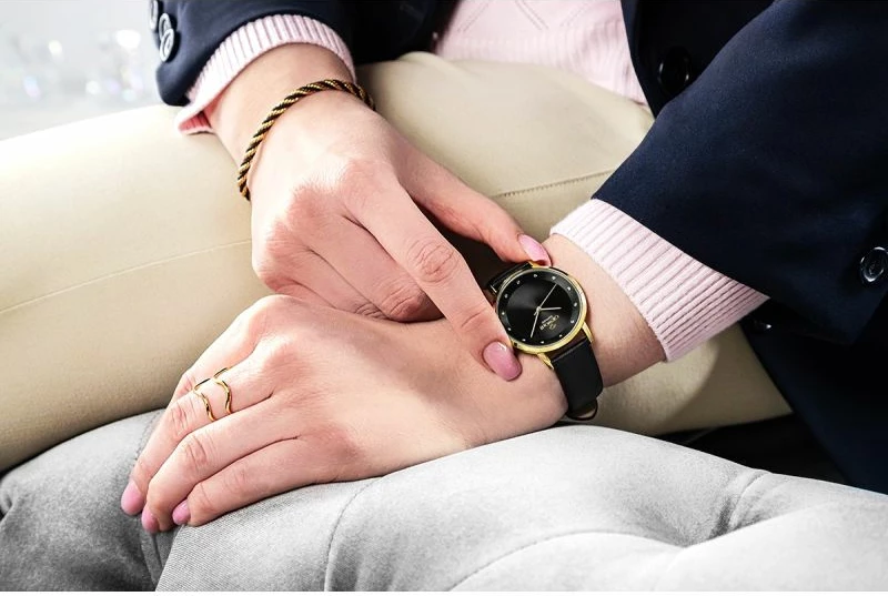 Orë dore femra Giewont GW4130-A4, e zezë dhe e artë, set