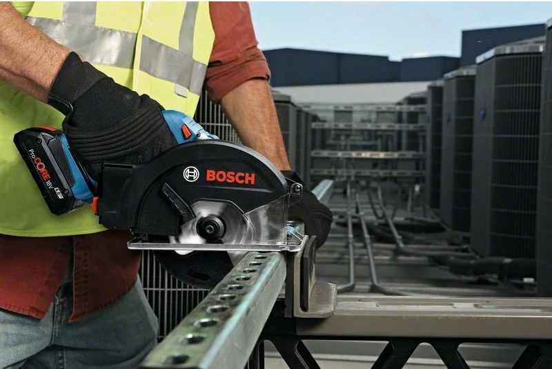 Sharrë rrethore metalike Bosch GKM 18V-50 Professional, 18V, pa kabllo