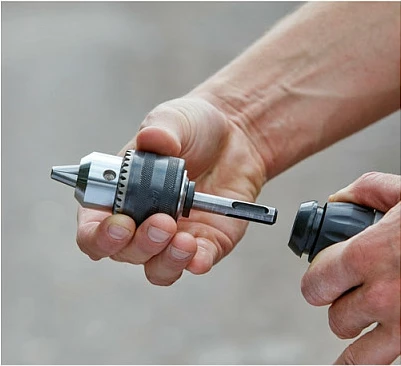 Çekiç elektrik Black & Decker BCD900E2K-QW, 18V, 2.5Ah, SDS Plus, me valixhe, portokalli/zezë