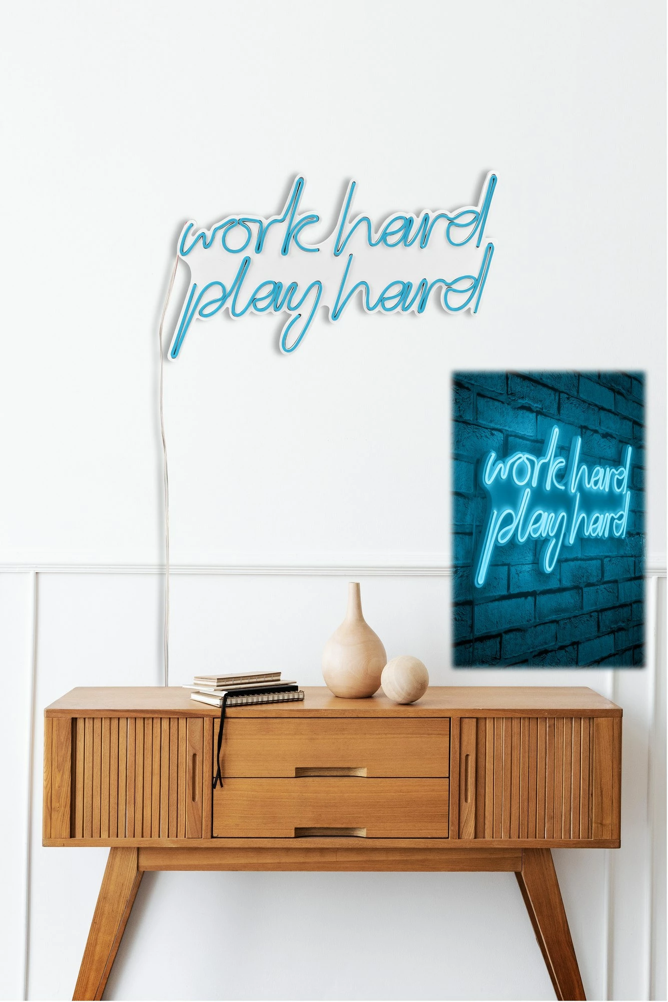 Dekor dritash LED plastike, ngjyrë kaltër, 'work hard play hard'