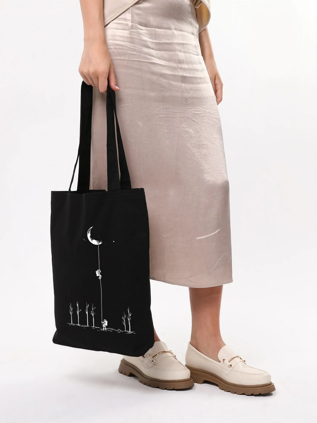 Qese tote Zoozie, e zezë, 35x40x8cm