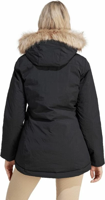 Jakne adidas për femra, të zeza