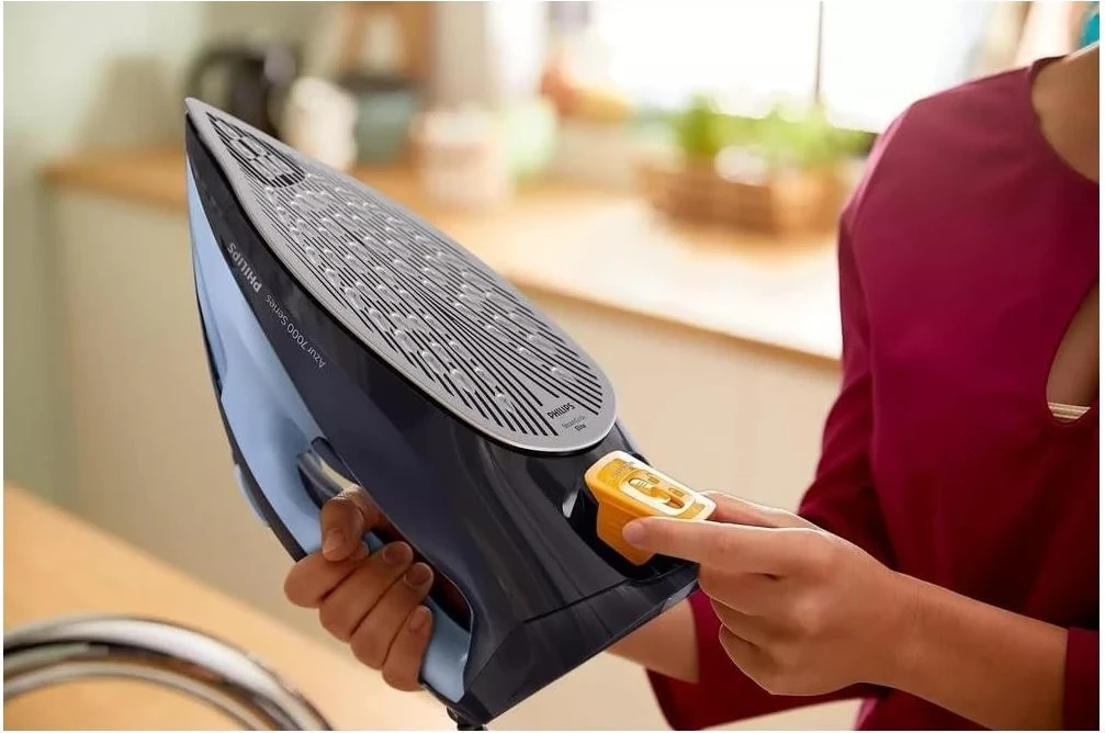 Hekur Philips Azur DST7041/20, 2800W, i kaltër