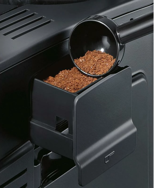 makinë kafeje automatike Siemens EQ.6 plus s700 TE657M03DE, 19 bar, rezervuar uji 1.7–2.1 L, për kokrra kafeje, e zezë/argjendtë