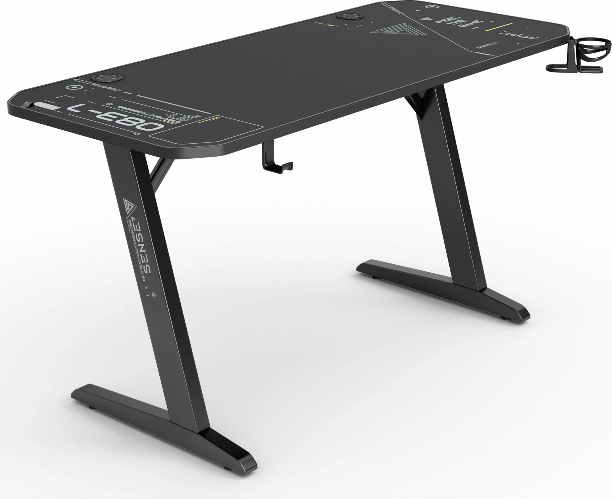 Tavolinë gaming SENSE7 Nomad Cybernetic 140x60 cm, me mauspad të plotë, e zezë, set me mbajtëse filxhani x2