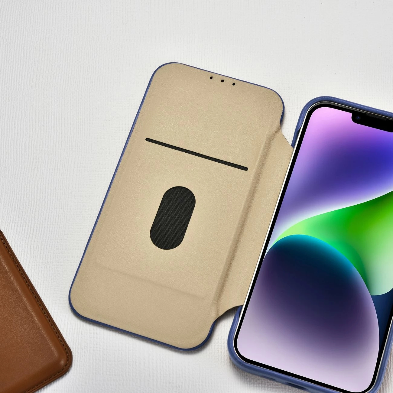 Mbështjellës iCarer CE Premium lëkurë, për iPhone 14 Plus, MagSafe, Kaltër