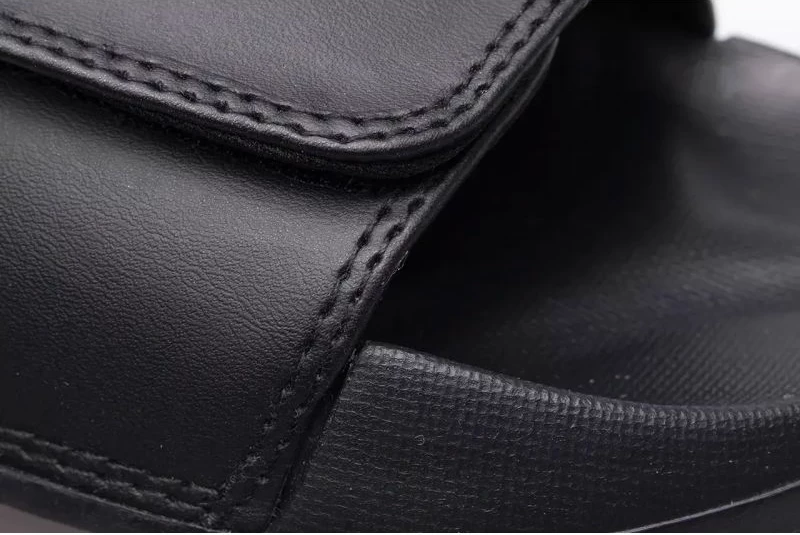 Shapka për vajza 4F, të zeza