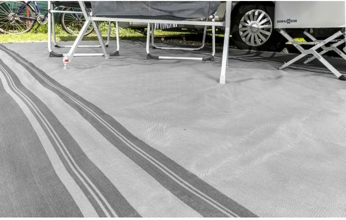 Shtrojë kampingu BRUNNER TRIP 250 x 300 cm, 200 g/m², 100% PP, me çantë, gri