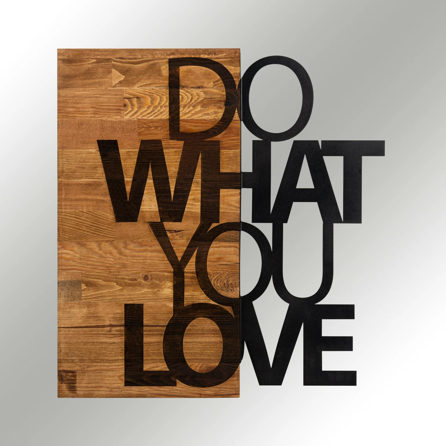 Aksesor dekorativ për mur, dru dhe metal, Wallity, DO WHAT YOU LOVE, ngjyrë e zezë dhe arre, 54x58cm