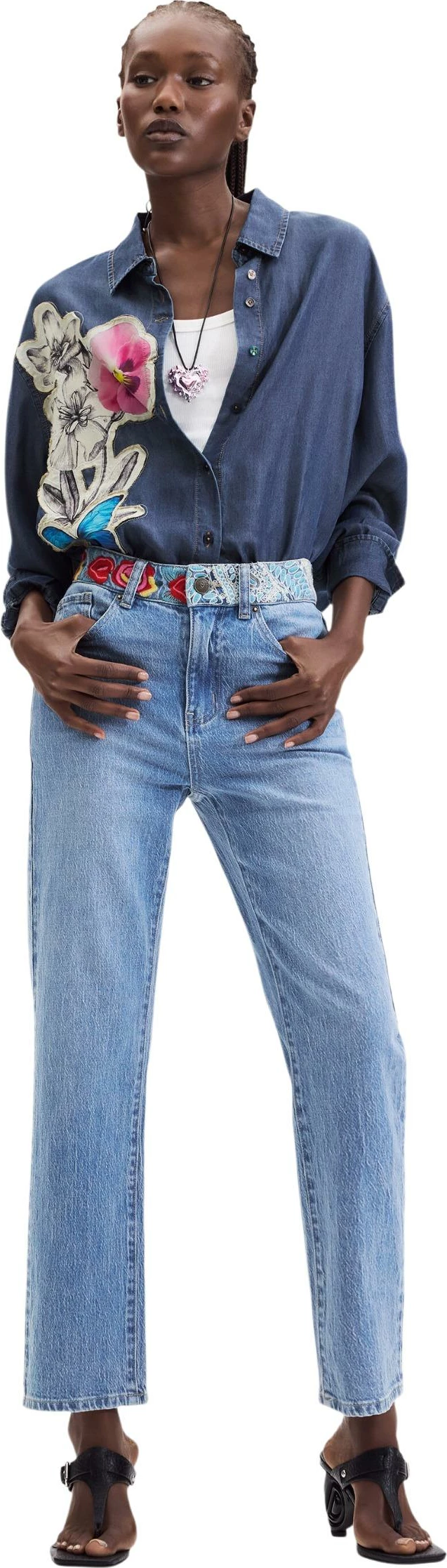 Pantallona xhins për femra Desigual 26WWDD06, të kaltra [Madhësia: M]