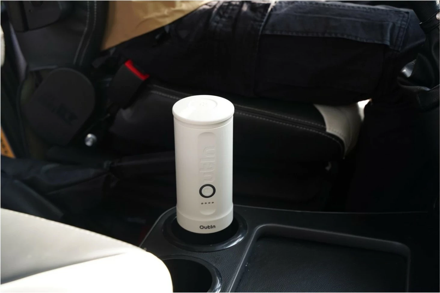 Aparat kafeje portabel OutIn Nano OTEM-01, kapsula/miell, 20 bar, pearl white