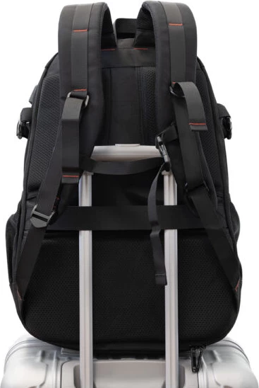 Çantë krahu White Shark Defender, e zezë