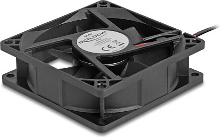 Ventilator kasë DeLOCK 80x80x25mm, 5V DC, 2-pin, i zi