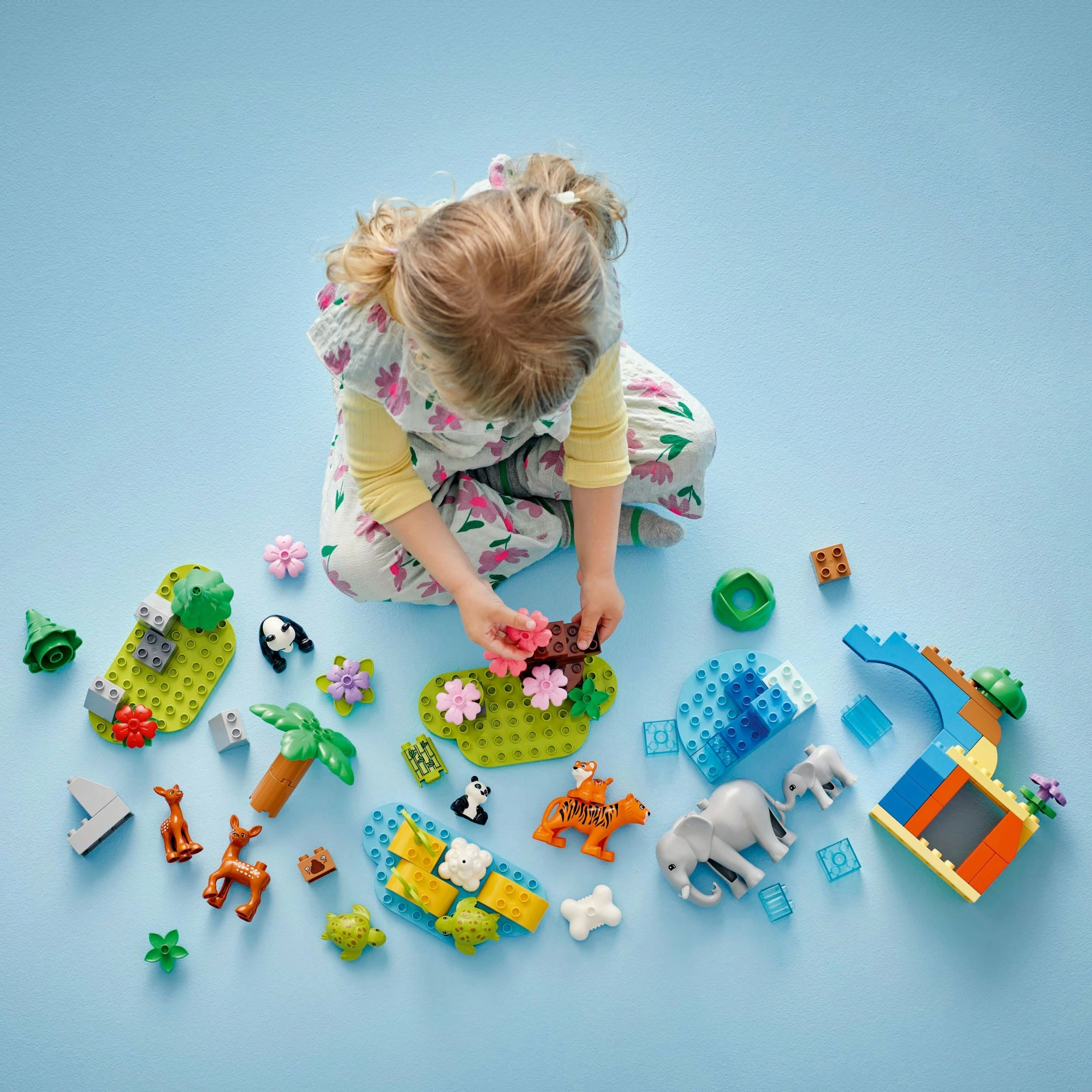 Set ndërtimi LEGO DUPLO Wild Animal Families 3-in-1 10446, 92 pjesë, për 2+ vjeç